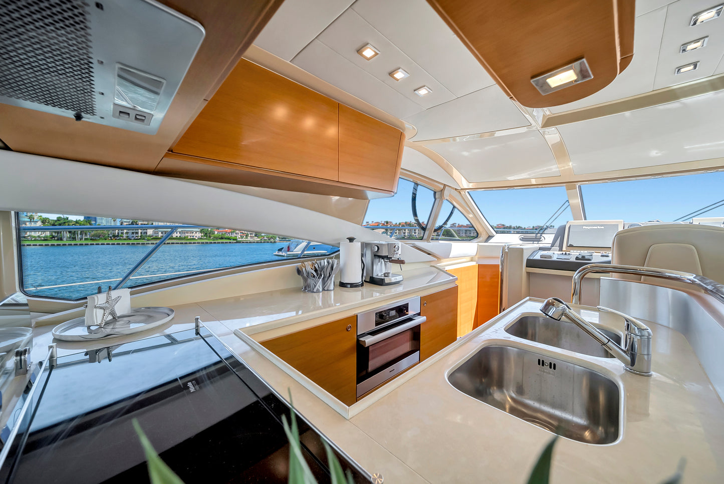 Yate Azimut S 60'