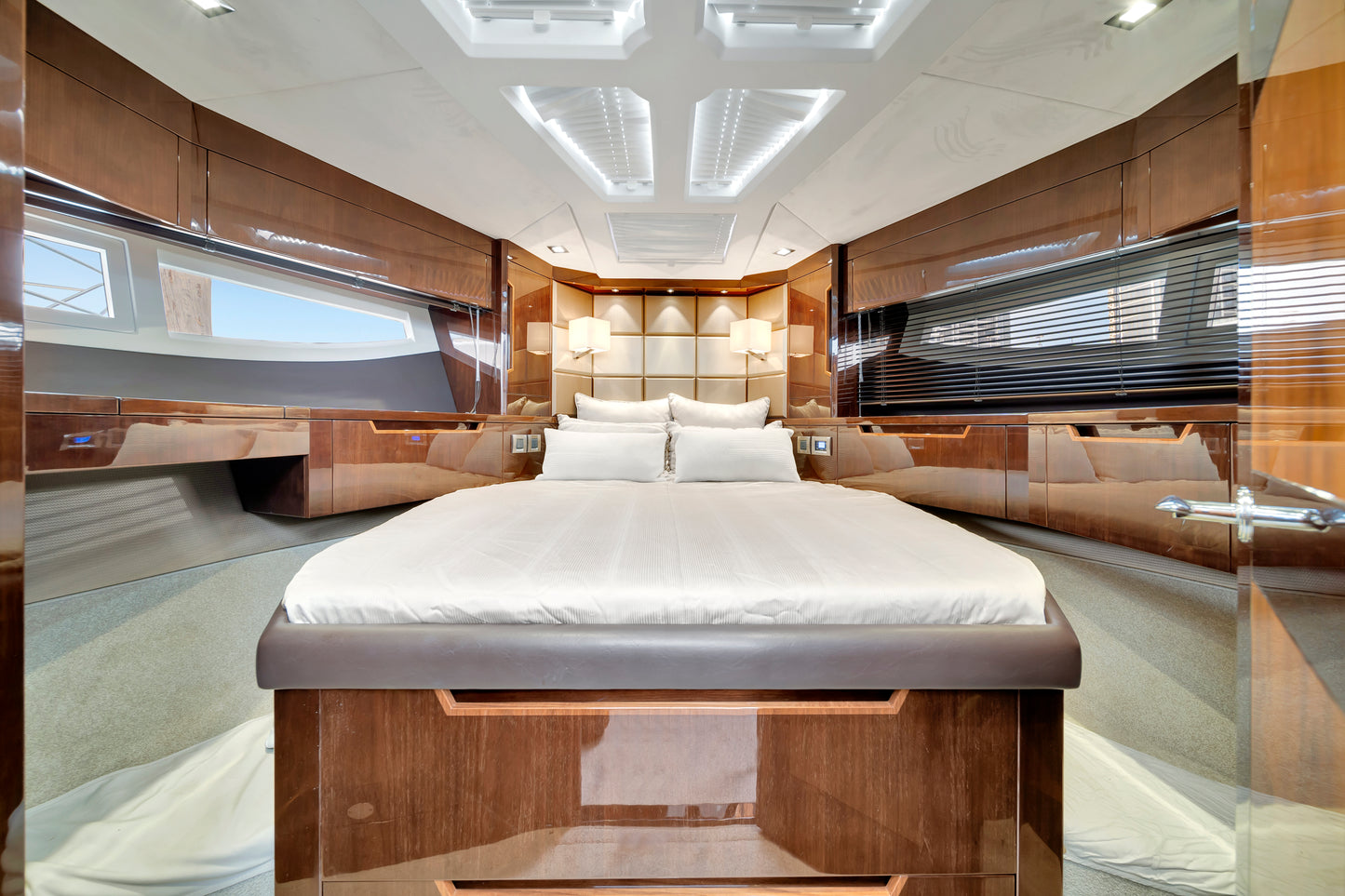 Galeon 53' Yacht
