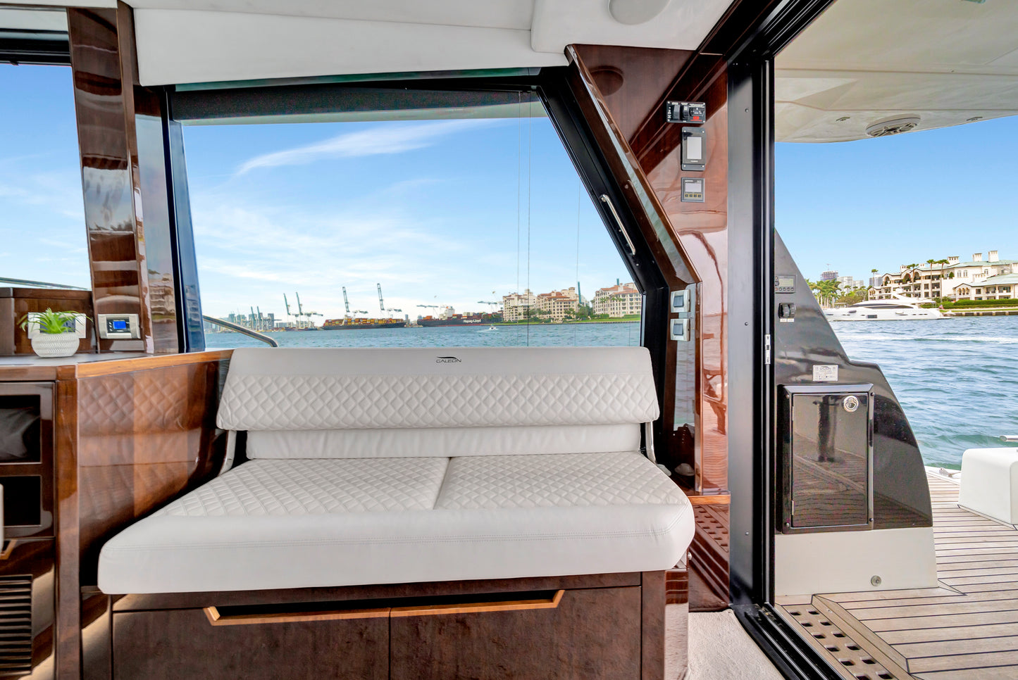 Galeon 53' Yacht
