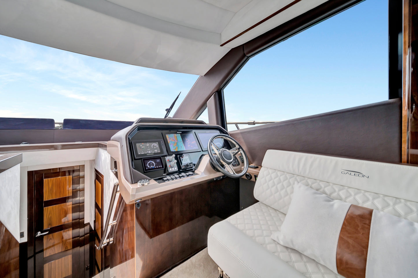 Galeon 53' Yacht