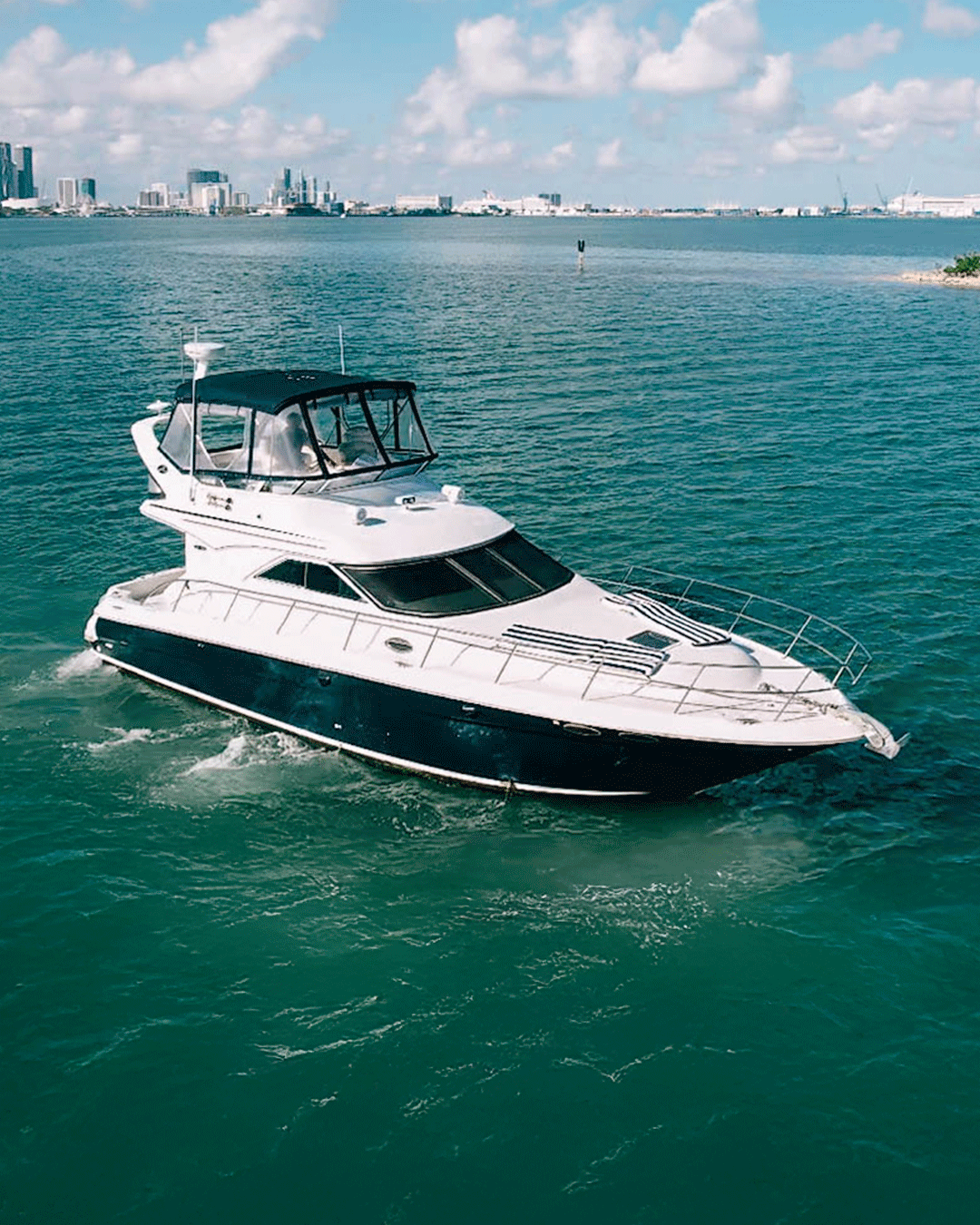 Yate Sea Ray 50'