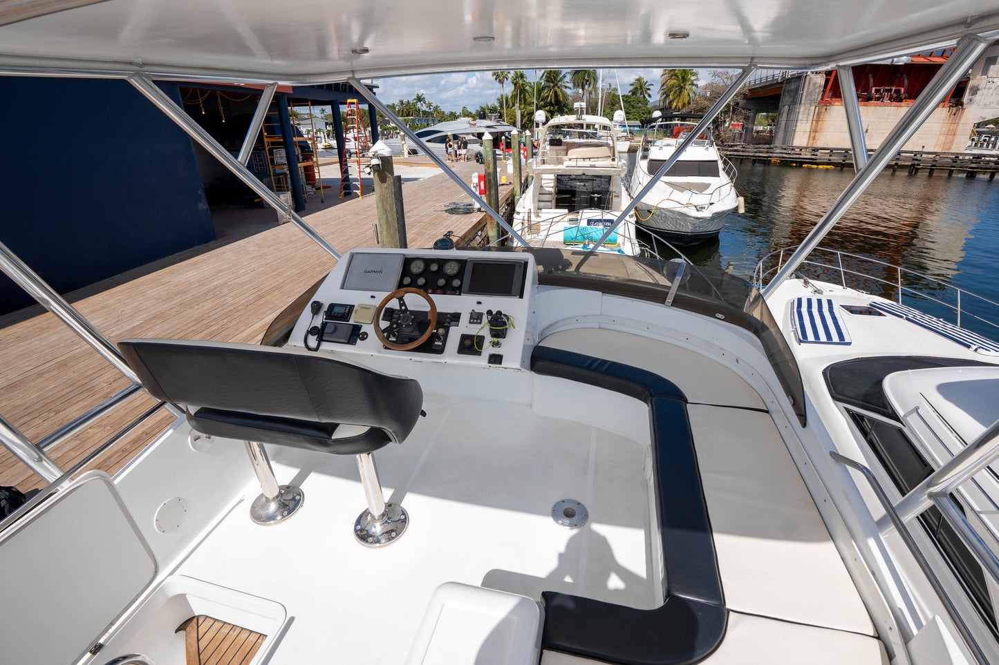 Yate Viking 60'