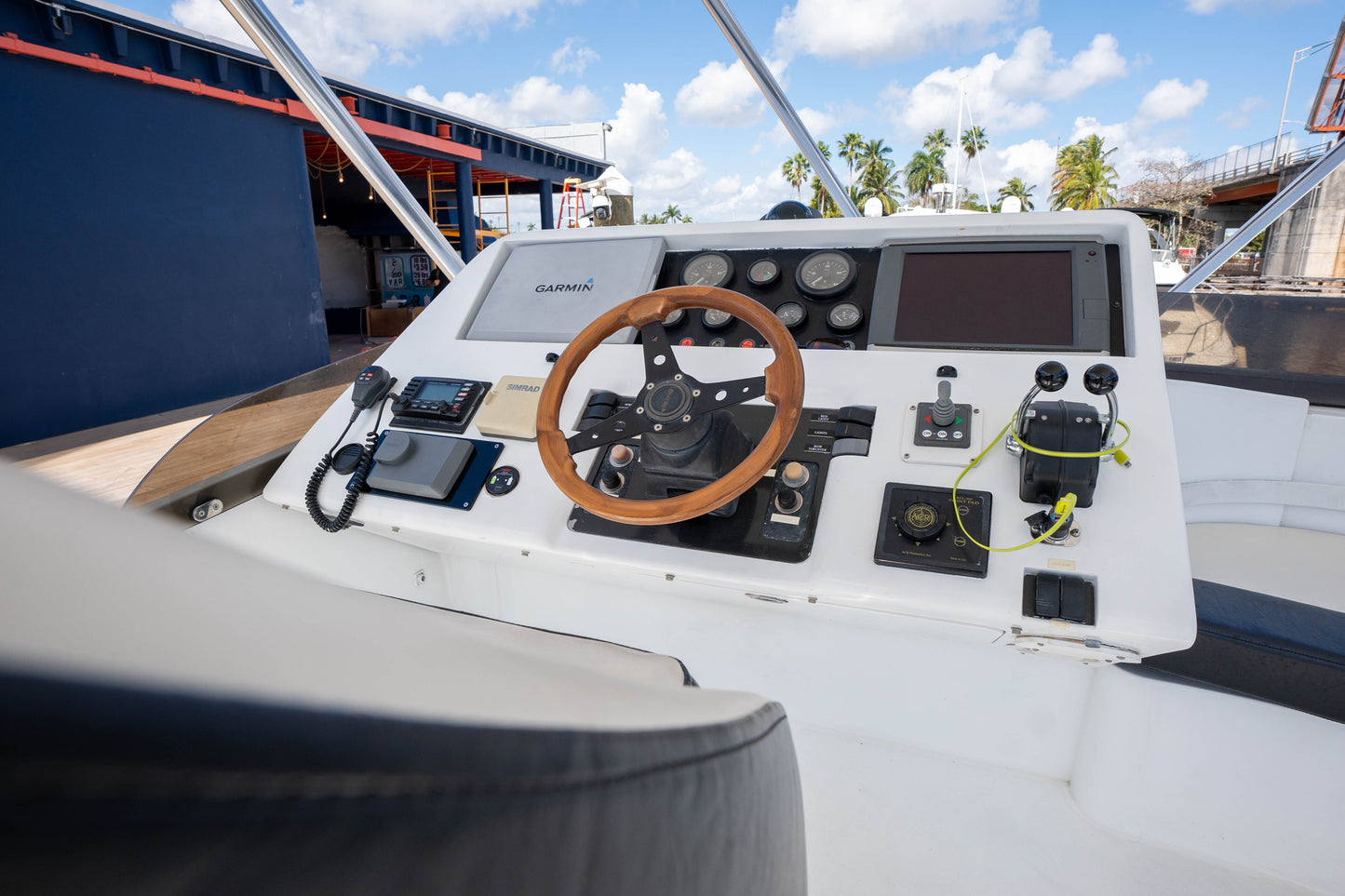 Yate Viking 60'