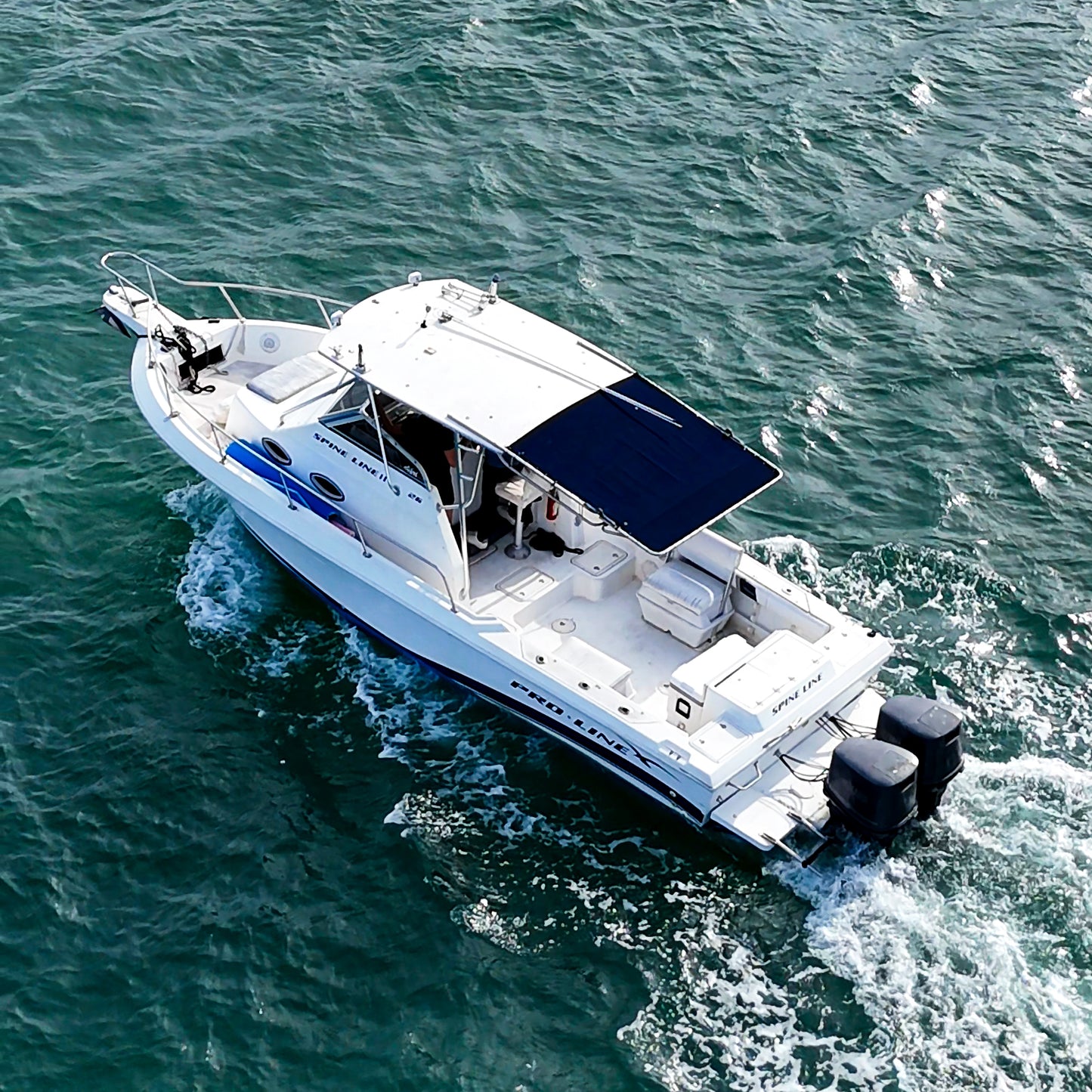 Lancha Rápida 27' Pro-Line