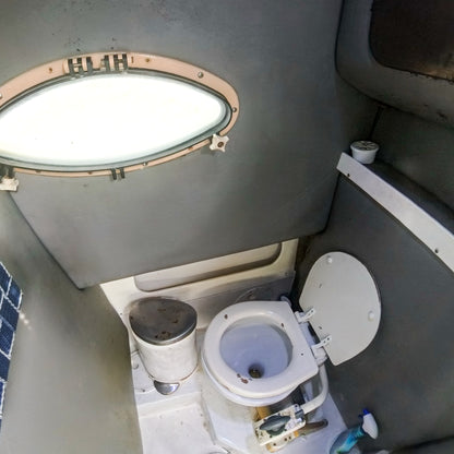 Pro-Line 27' Speedboat